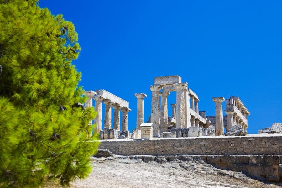 From Athens: Saronic Islands Full-Day Cruise with VIP Seats - How the timing shapes your day