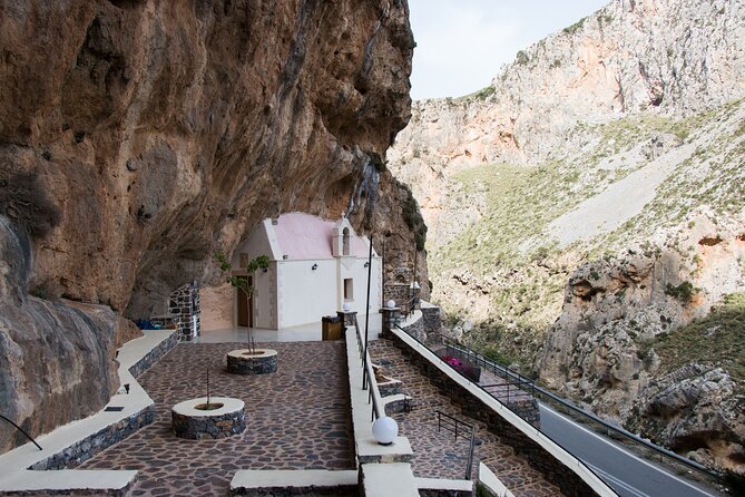 From Chania private trip to Spili-Kourtaliotiko-Kalypso beach - The private vehicle and flexible schedule