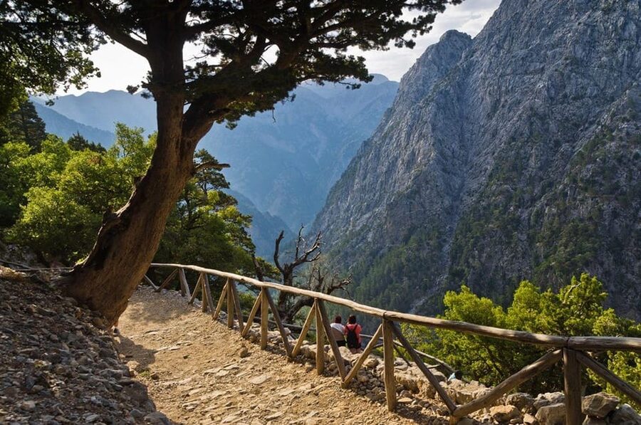 From Chania: Samaria Gorge with Professional Hiking Guide - Walking Samaria Gorge at your own pace