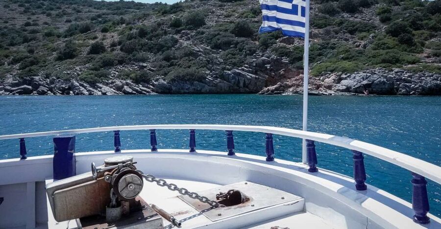 From Heraklion: Elounda, Kolokitha, and Spinalonga Boat Trip - Seeing Spinalonga and its Venetian fortress from the water