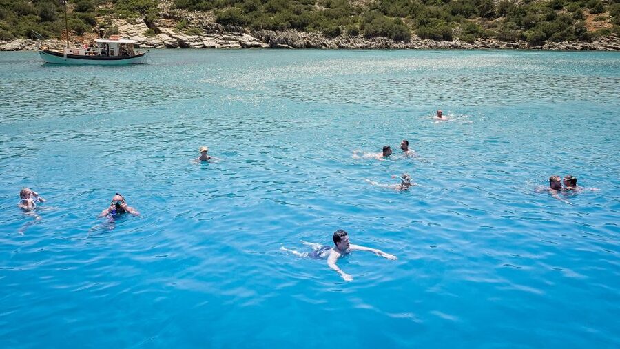 From Heraklion: Elounda, Kolokitha, and Spinalonga Boat Trip - Kolokitha Beach, sand, and turquoise water
