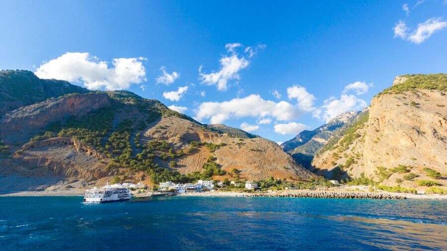 From Heraklion: Samaria Gorge & Agia Roumeli Hiking Day Trip - Samaria Gorge from the Plateau of Omalos
