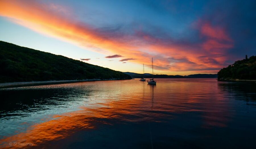 From Heraklion: Sunset Cruise to Dia Island - Who will enjoy this cruise most