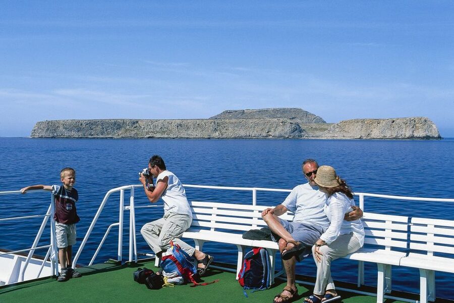 From Kissamos Port: Boat Cruise to Balos Lagoon & Gramvousa - Final verdict: book it if you want easy access to Balos