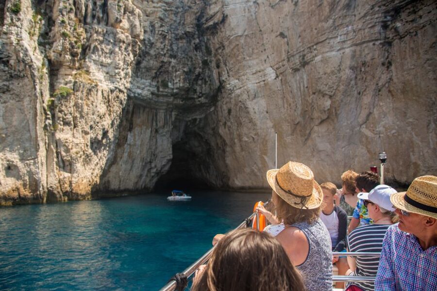 From Lefkimmi: Paxos, Antipaxos & Blue Caves Speedboat Tour - Should you book the Paxos and Antipaxos speedboat tour?