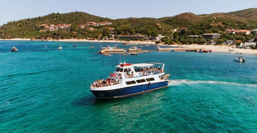 From Ouranoupolis: Cruise to Mount Athos Monasteries - Why Mount Athos is best approached from Ouranoupolis