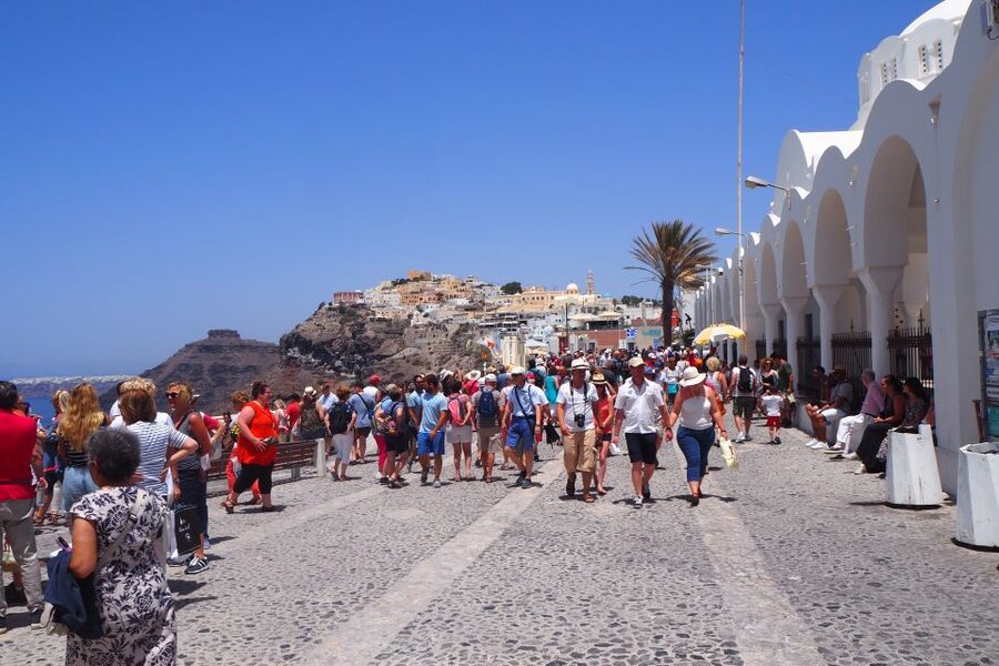 From Paros: Santorini Full-Day Boat Trip - Arriving at Athinios Port and boarding the bus