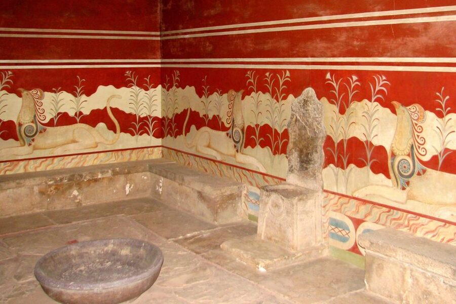 From Rethymno: Knossos Palace and Heraklion Guided Tour - What the $35 price really buys you