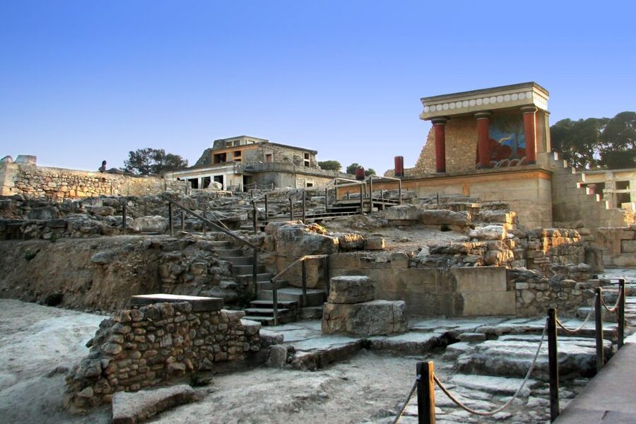 From Rethymno: Knossos Palace and Heraklion Guided Tour - Should you book the Knossos and Heraklion day trip?