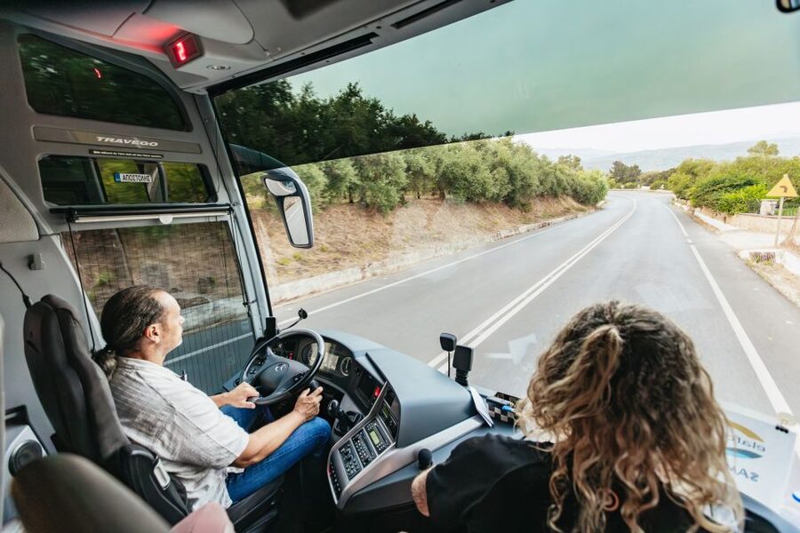 From Rethymno: Samaria Gorge Full-Day Trek, Pickup & Guide - The early coach ride from Rethymno to Omalos