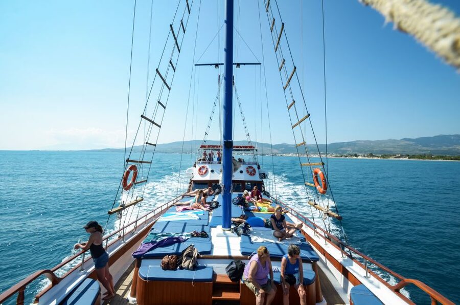 From the Port of Kos: Full Day Boat Cruise to 3 Islands - The first sailing from Kos to Kalymnos