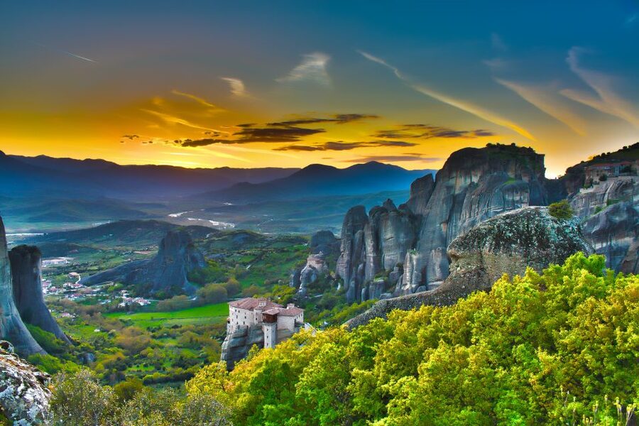 From Thessaloniki: Full Day Trip to Meteora - Key points at a glance