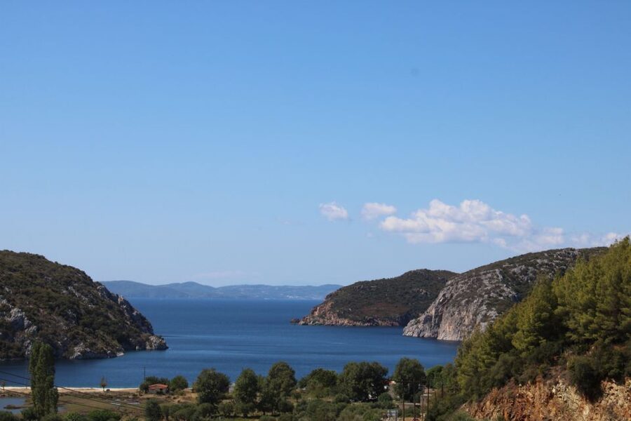 From Thessaloniki: Sithonia Beaches and Scenic Villages Tour - What the small group changes