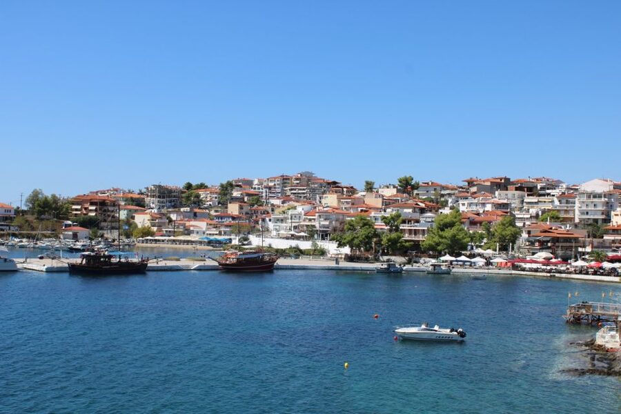 From Thessaloniki: Sithonia Beaches and Scenic Villages Tour - Neos Marmaras for shops, marina views, and a final stroll