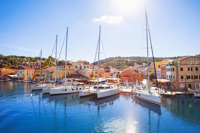Full-Day Boat Tour of Paxos Antipaxos Blue Caves from Corfu - The return ride, from quiet cruise to boat party