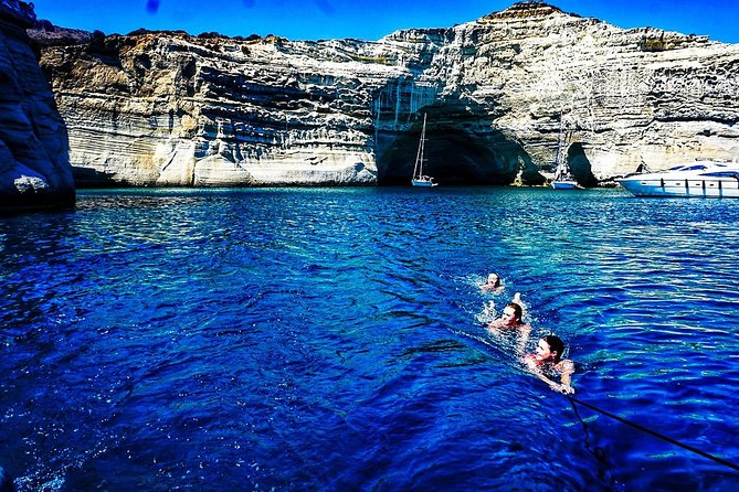 Full day sailing cruise on the West side of Milos island - Agios Dimitrios and the ride back