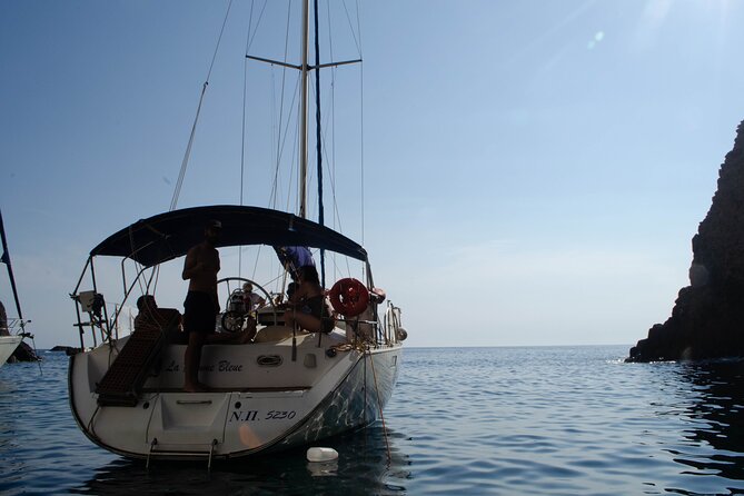 Full day sailing cruise on the West side of Milos island - Food, drinks, and comfort on board