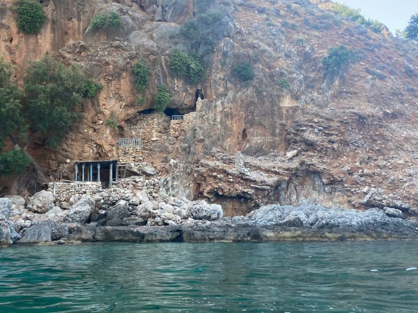 Georgioupolis: Rent a Boat Safari Sea Tour - Group size, privacy, and the real value of $176