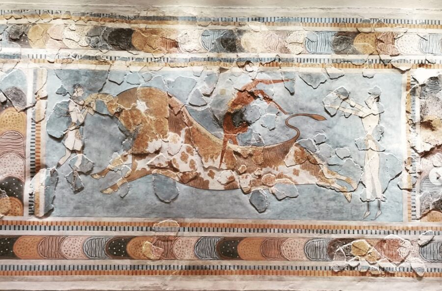 Heraklion Archaeological Museum Ticket & Audio Guide - Entering with a pre-booked ticket