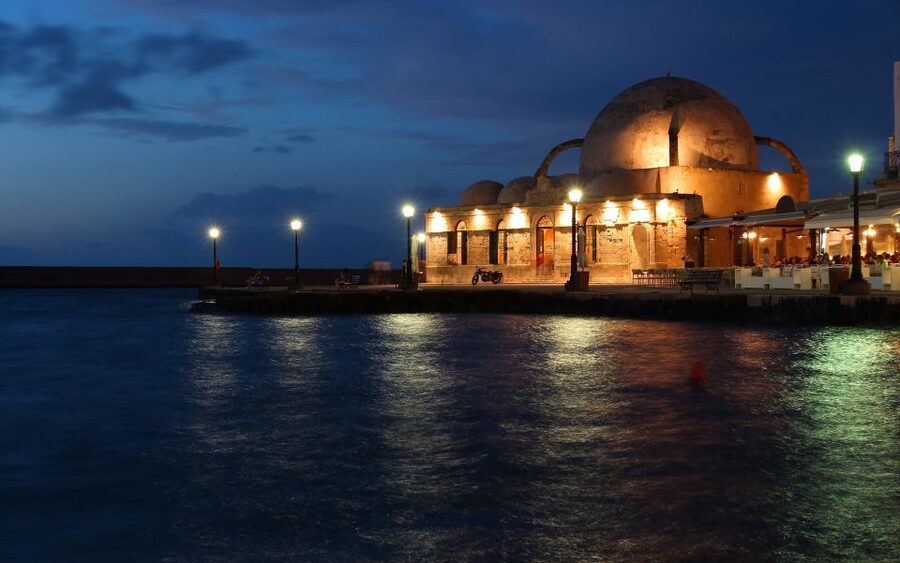 Heraklion:Day trip to Chania old Town,Kournas Lake& Rethymno - Chania old town and the Venetian port