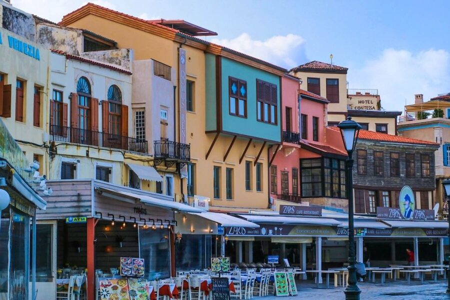 Heraklion:Day trip to Chania old Town,Kournas Lake& Rethymno - Who should choose this day trip?