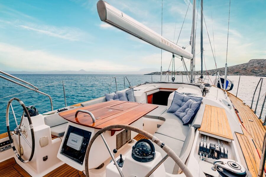 Heraklion: Dia Island Luxury Sailing Trip with Meal & Drinks - Choosing morning, sunset, or full day