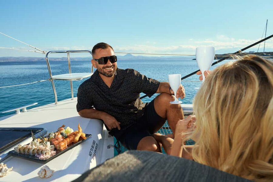 Heraklion: Dia Island Romantic Sunset Cruise with Wine - Key points to know before you book