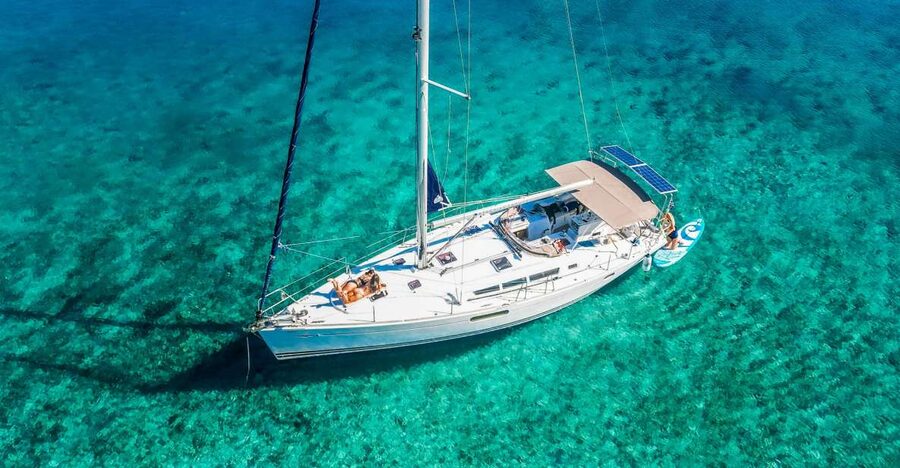 Heraklion: Dia Island Sailboat Cruise with Swimming and Meal - Practical details that make the day easier
