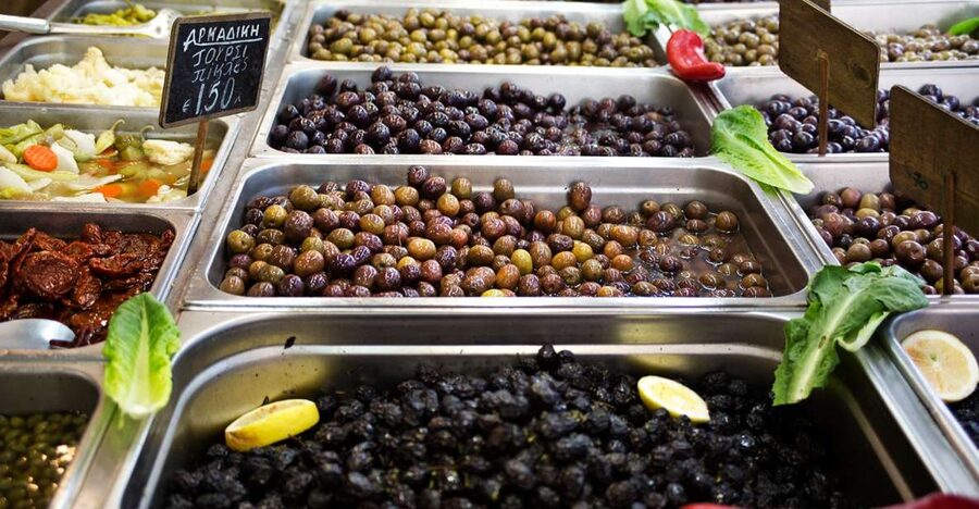 Heraklion: Food Tastings Walking Tour - Starting with coffee in Eleftherias Square