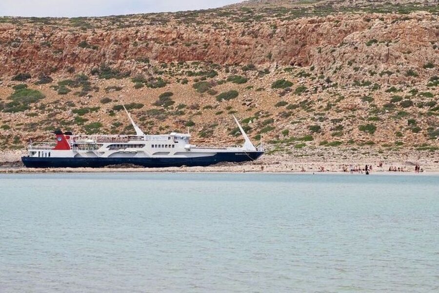 Heraklion: Gramvousa Island Day Trip & Balos Beach - Kissamos Port and the ferry west