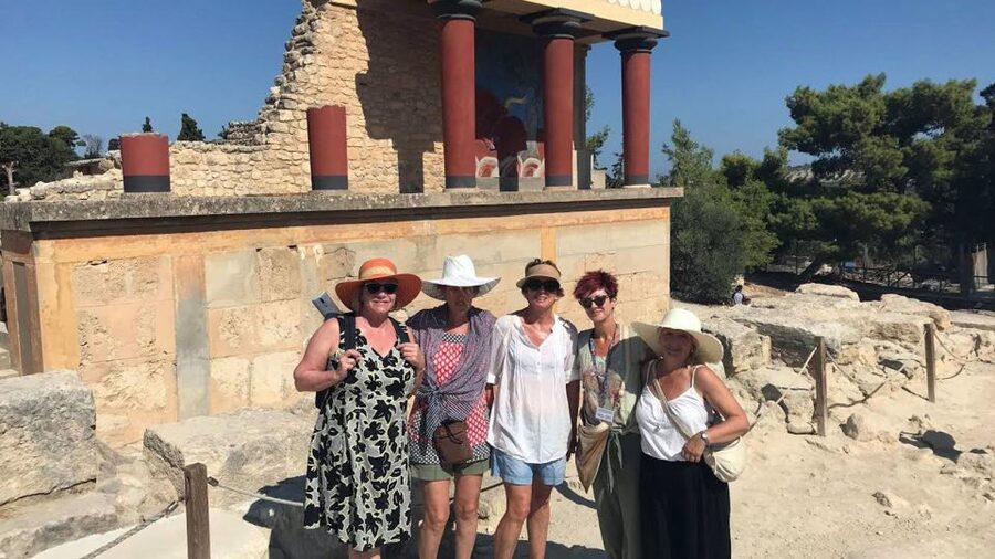 Heraklion: Knossos Private Guided Tour & Skip-the-Line Entry - Key points to know before booking