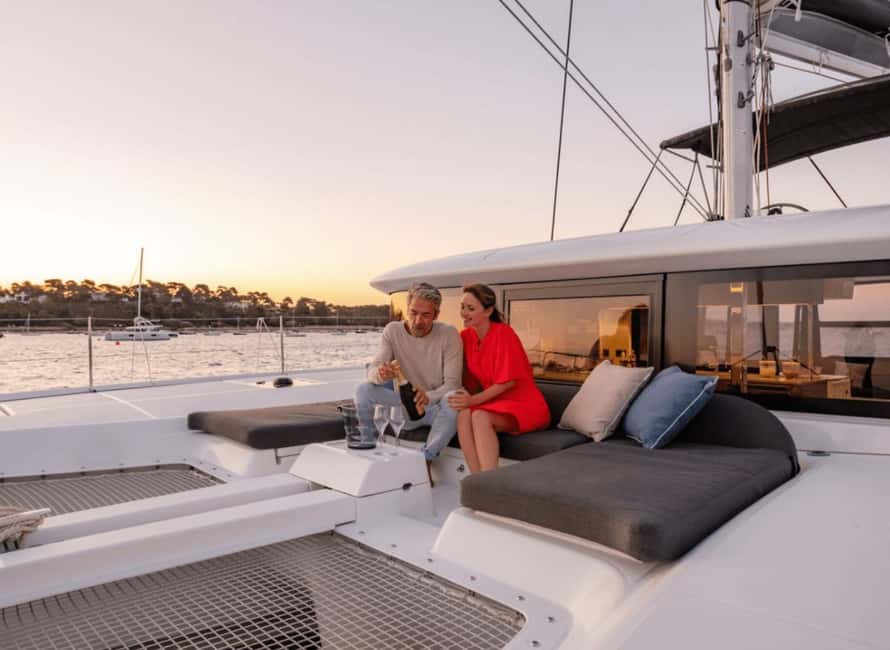 Heraklion Luxury Catamaran Dia Isla -Gourmet Lunch Top Rated - The catamaran: modern, spacious, and made for a long afternoon