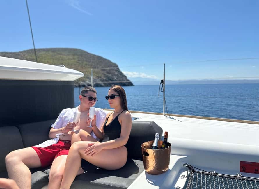 Heraklion Luxury Catamaran Dia Isla -Gourmet Lunch Top Rated - What to bring and what to arrange ahead