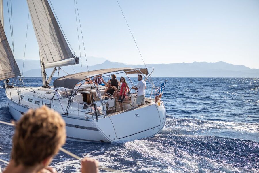Heraklion: Sailboat Cruise to Dia Island with Drinks & Lunch - Snorkeling, fishing, and time in the water