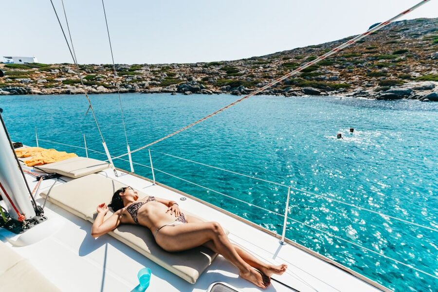 Heraklion: Sailboat Cruise to Dia Island with Drinks & Lunch - The return to Heraklion