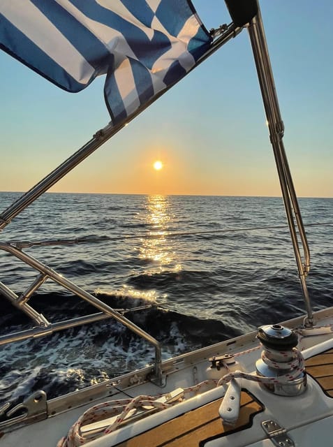 Heraklion: Sailing Cruise to Dia Island with Drinks and Meal - Who will enjoy this Dia Island cruise?