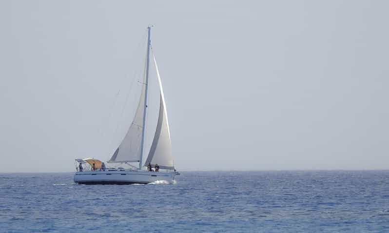 Heraklion: Sailing Cruise to Dia Island with Drinks and Meal - The one-hour sail to Dia Island