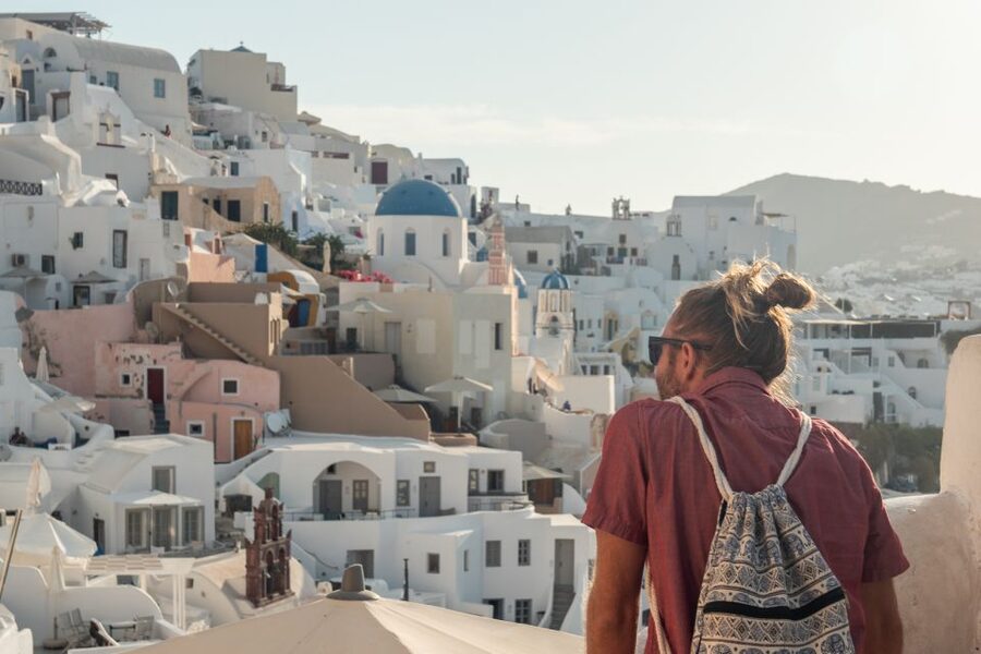 Heraklion: Santorini Day Trip with Boat Transfer & Oia Visit - What to bring and how to prepare