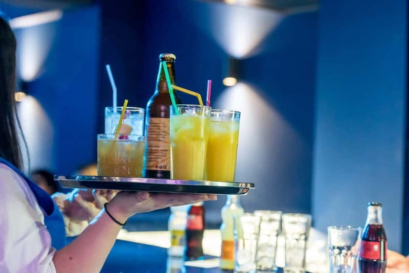 Hersonissos: Alar Spectacular Dinner Show - The dinner option or the drink-and-show ticket