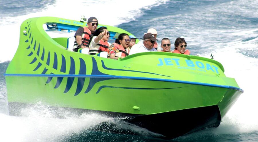 Hersonissos: Jet Boat Tour with Snorkeling - A good choice for families and first-time riders