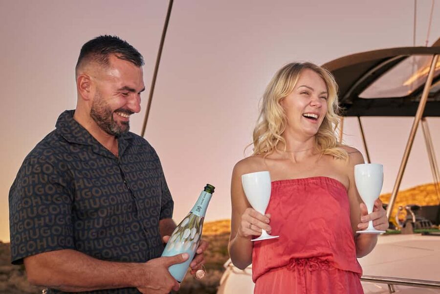 Hersonissos: Sunset Catamaran Cruise with Snacks and Drinks - Why the sunset sailing works so well