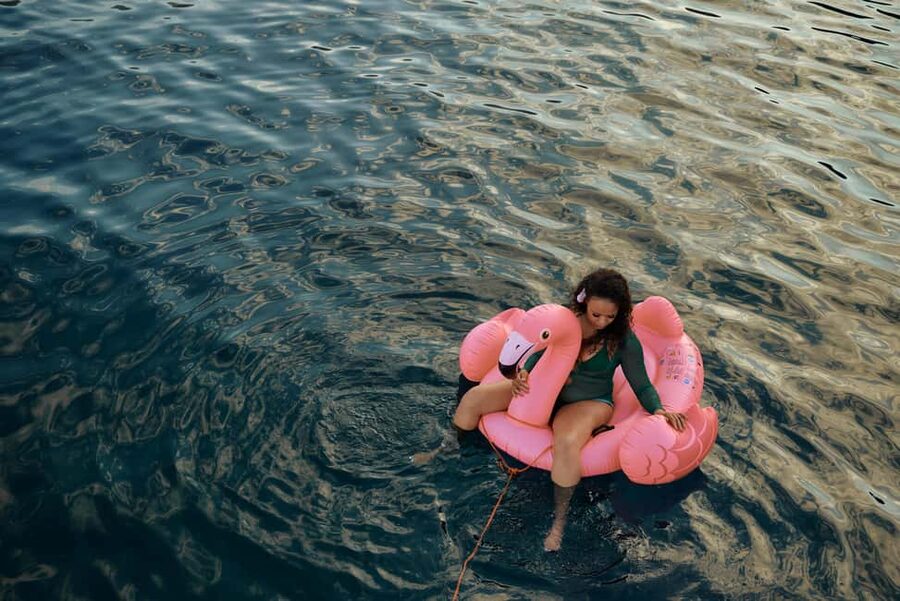 Hersonissos: Sunset Catamaran Cruise with Snacks and Drinks - Music, photos, and the social atmosphere