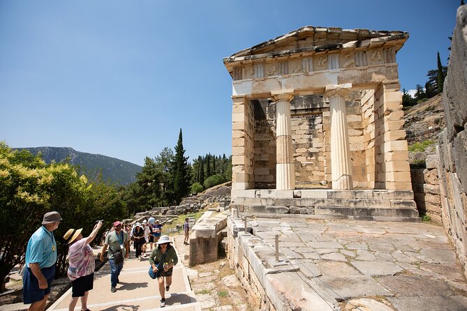 Historical Delphi One Day Tour with Arachova Stop & Expert Guide - Who will enjoy this Delphi day trip