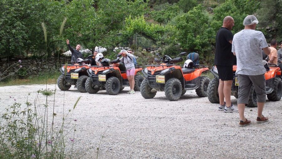 Ierapetra: Quad ATV 4x4 Exceptional Day in South Crete 2025 - The 1,500-meter plateau and the full 360-degree view