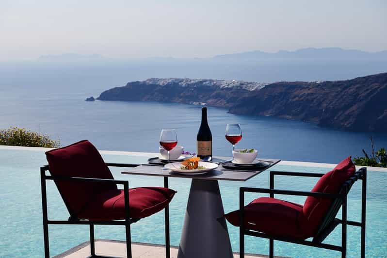 Imerovigli: Premium Wine Tasting with Caldera and Sea Views - Why this tasting works so well in Imerovigli