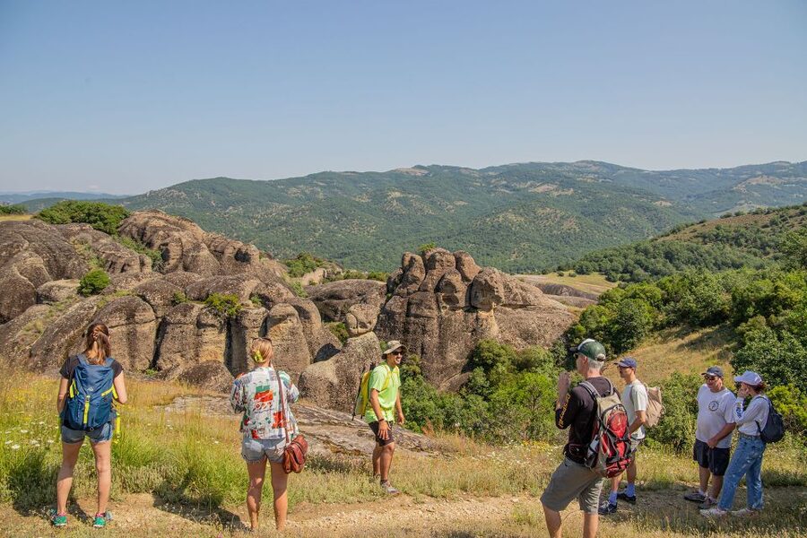 Kalabaka: Meteora Small-Group Hiking Tour w/ Monastery Visit - St. George the Madilas and the rope-climbing tradition