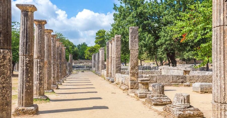 Katakolo Port: Transfer to Ancient Olympia and VR Audio Tour - The museums deserve your time