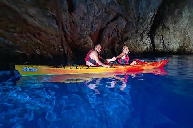 Kayak Trip to Hidden blue Cave, with lunch & fruits. - Who will enjoy this Lefkada kayak tour?