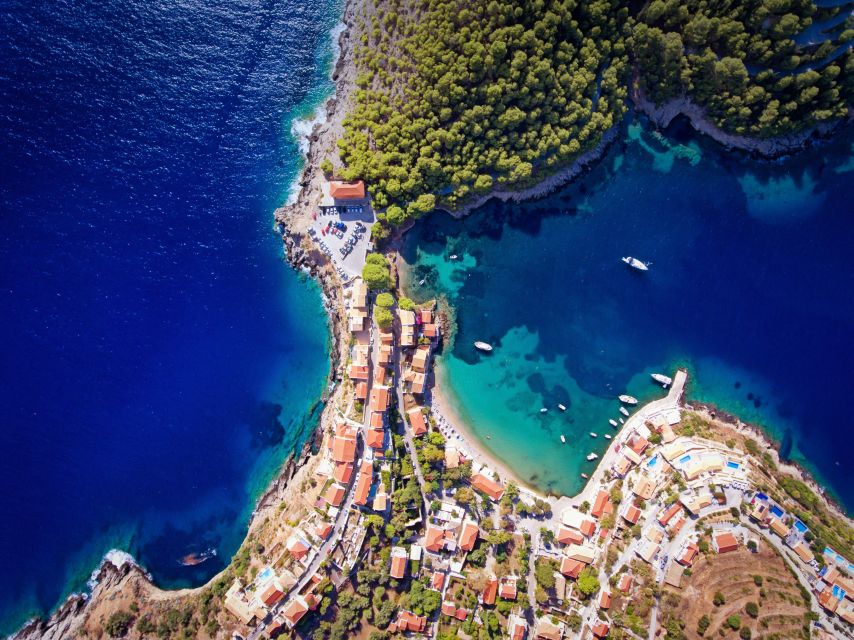 Kefalonia: Assos and Fiscardo Island Day Tour - Fiscardo for lunch, harbor views, and a longer walk
