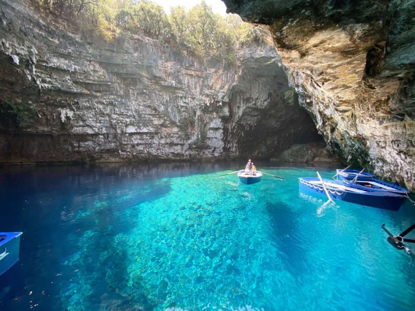 Kefalonia: Melissani Lake, Drogarati Cave, & Myrtos Day Trip - Starting with Sami’s ships and seafaring past